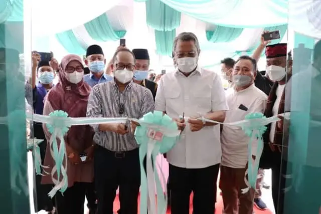 Resmikan Kantor Kelurahan Bakti Jaya, Benyamin : Pelayanan Harus Ditingkatkan Resmikan Kantor Kelurahan Bakti Jaya, Benyamin : Pelayanan Harus Ditingkatkan