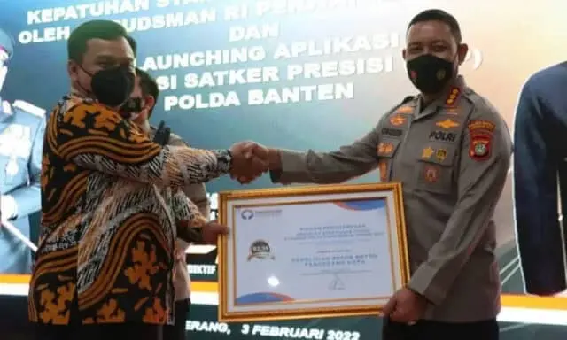 Polres Metro Tangerang Raih Predikat Zona Hijau Kepatuhan Standar Pelayanan Publik Polres Metro Tangerang Raih Predikat Zona Hijau Kepatuhan Standar Pelayanan Publik