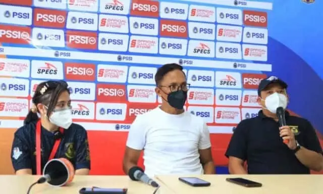 Do'a Masyarakat Kota Tangerang Membawa Kemenangan Persikota 4 - 0 Atas Persikasi Do'a Masyarakat Kota Tangerang Membawa Kemenangan Persikota 4 - 0 Atas Persikasi