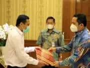 Walkot Tangerang Serahkan SK P3K Tenaga Kesehatan Walkot Tangerang Serahkan SK P3K Tenaga Kesehatan