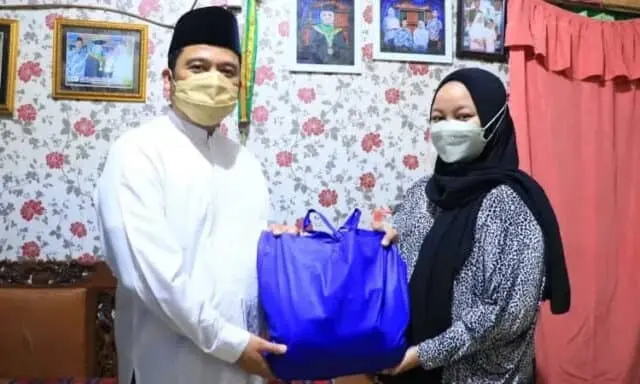 Tangerang Bersedekah Sebar 5.111 Paket Sembako Tangerang Bersedekah Sebar 5.111 Paket Sembako