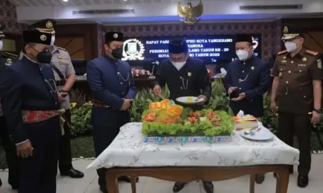 Paripurna Istimewa HUT Kota Tangerang, Arief Apresiasi Masyarakat Bangun Kota Paripurna Istimewa HUT Kota Tangerang, Arief Apresiasi Masyarakat Bangun Kota