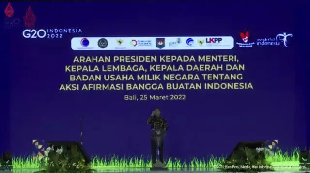 Dorong Penggunaan Produk Dalam Negeri, Jokowi: Uang Kita Sendiri Kok Dibelikan Ke Barang Impor Dorong Penggunaan Produk Dalam Negeri, Jokowi: Uang Kita Sendiri Kok Dibelikan Ke Barang Impor