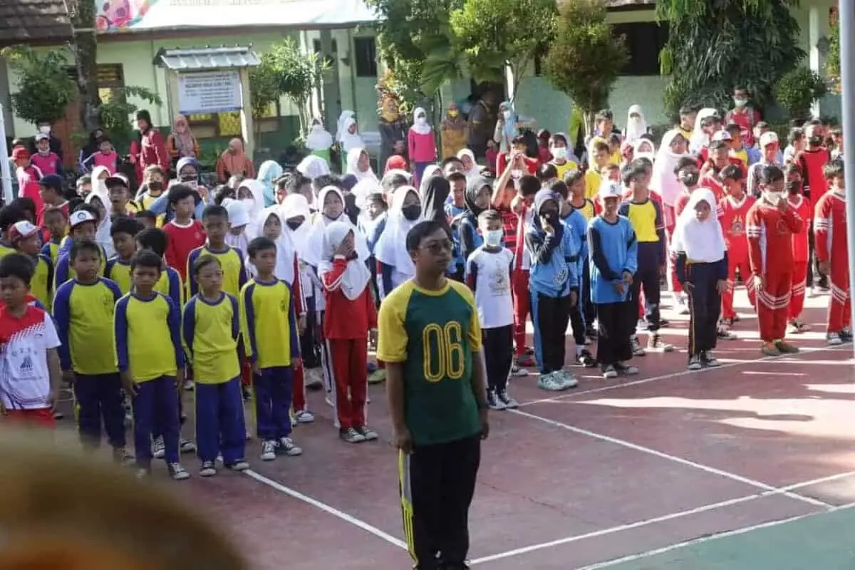Para Pelajar SD yang mengikuti Lomba KOSN.