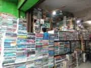 Berburu Buku Bekas di Kwitang Berburu Buku Bekas di Kwitang