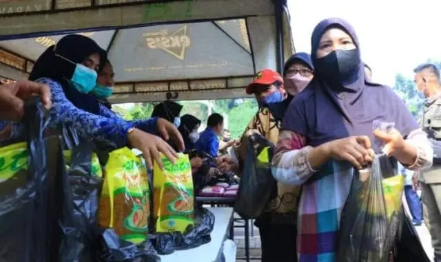 Diperindagkop UKM Gelar Bazar Sembako Jelang Puasa Ramadhan Diperindagkop UKM Gelar Bazar Sembako Jelang Puasa Ramadhan