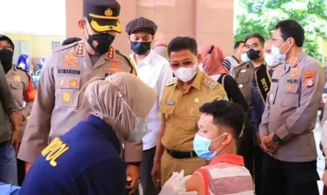 Vaksinasi Polri Presisi Serentak, Sachrudin Apresiasi Atas Sinergitas Terjalin Vaksinasi Polri Presisi Serentak, Sachrudin Apresiasi Atas Sinergitas Terjalin