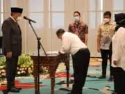 Wali Kota Lantik 119 Kepala Sekolah se Tangsel