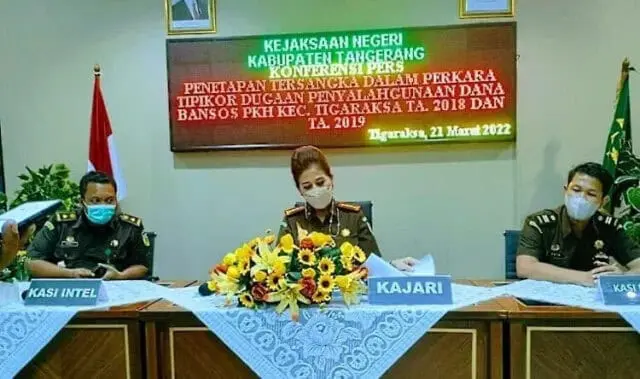 PSX_20220321_172537 Konferensi Pers Kejaksaan Negeri Kabupaten Tangerang.