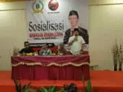 Muhlis Bareng Irvansyah Sosialisasikan Wawasan Kebangsaan di Kabupaten Tangerang H.Irvansyah Ketua DPC PDI Perjuangan Kabupaten Tangerang saat menyampaikan sambutannya dalam kegiatan sosialisasi wawasan kebangsaan yang digelar Dewan Muhlis.