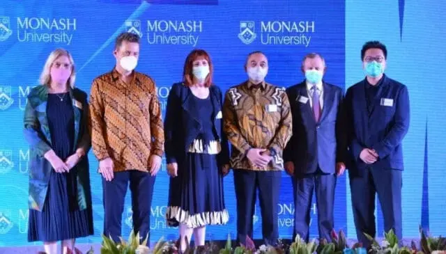 1649925668_871x497 Peresmian kampus Monash University.