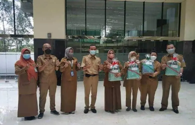 Promosikan Produk UMKM Lewat Bazar Ramadhan Lewat Dinas Koperasi dan UKM Tangsel Promosikan Produk UMKM Lewat Bazar Ramadhan Lewat Dinas Koperasi dan UKM Tangsel