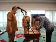 Wali Kota Tangsel Pimpin Sumpah Jabatan PNS Baru