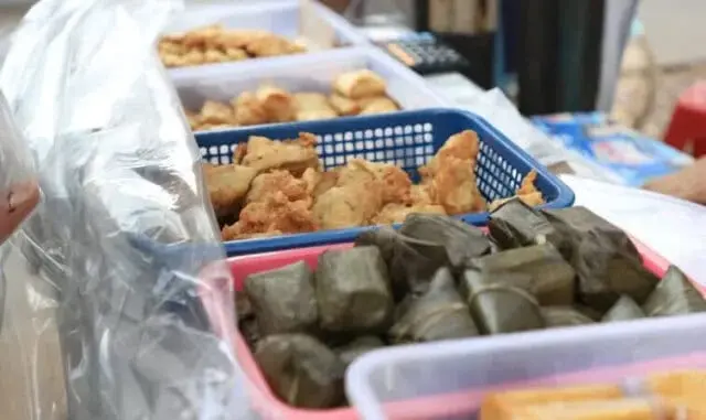 Ditemukan Formalin dan Boraks, Ratusan Sampel Takjil di Cek Dinkes Kota Tangerang Ditemukan Formalin dan Boraks, Ratusan Sampel Takjil di Cek Dinkes Kota Tangerang