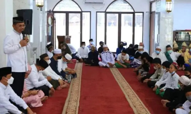 Sachrudin Harapkan Pemuda Pemudi Isi Ramadhan dengan Kegiatan Positif Sachrudin Harapkan Pemuda Pemudi Isi Ramadhan dengan Kegiatan Positif
