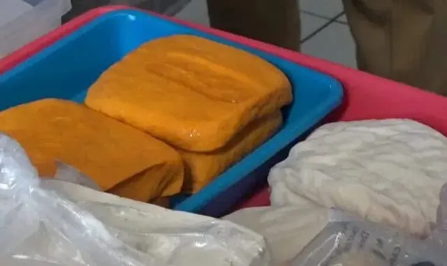 Jelang Lebaran, Makanan Mengandung Zat Berbahaya Beredar di Pasar Modern Kota Tangerang Jelang Lebaran, Makanan Mengandung Zat Berbahaya Beredar di Pasar Modern Kota Tangerang