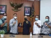 Wakil Ketua DPRD Kabupaten Tangerang Kunker ke Perumda AM TJM Sukabumi Wakil Ketua DPRD Kabupaten Tangerang Aditya Wijaya beserta kepala sub bagian serta staf saat bersama jajaran direksi Perumda AM TJM. (Sukabumiupdate.com)