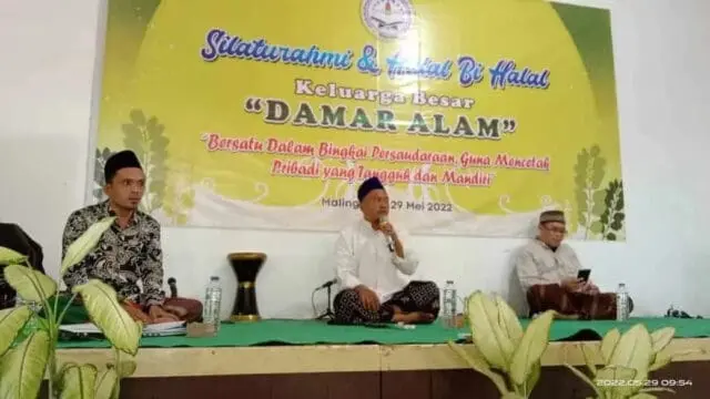 Keluarga Besar Pengajian Damar Alam Gelar Tasayakur dan Halal Bihalal Keluarga Besar Pengajian Damar Alam Gelar Tasayakur dan Halal Bihalal
