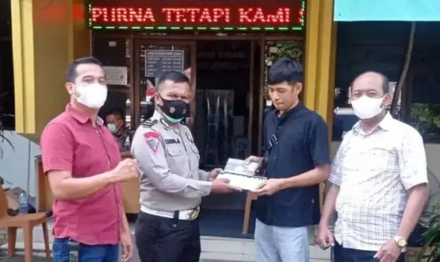 Tanpa Diskriminasi, Timsus Samsat Cikokol Prioritaskan Penyandang Disabilitas Tanpa Diskriminasi, Timsus Samsat Cikokol Prioritaskan Penyandang Disabilitas