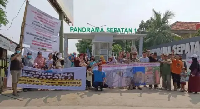Warga Perumahan Panorama Sepatan 1 Tangerang Kembali Menggelar Aksi Unjuk Rasa