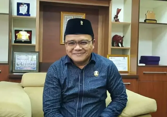 IMG-20220609-WA0000_copy_800x563 Ketua Dewan Perwakilan Rakyat Daerah (DPRD) Kabupaten Tangerang, Kholid Ismail.
