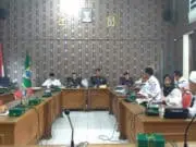 Apdesi Lebak Datangi Komisi I DPRD, Keluhkan Sistem Bank BJB Persulit Kades Apdesi Lebak Datangi Komisi I DPRD, Keluhkan Sistem Bank BJB Persulit Kades