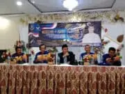 Chris Indra Wijaya Anggota DPRD Kabupaten Tangerang Gelar Reses ke 1 di Kampung Melayu Timur Teluknaga Chris Indra Wijaya anggota DPRD Kabupaten Tangerang saat memberikan sambutannya dalam kegiatan reses.