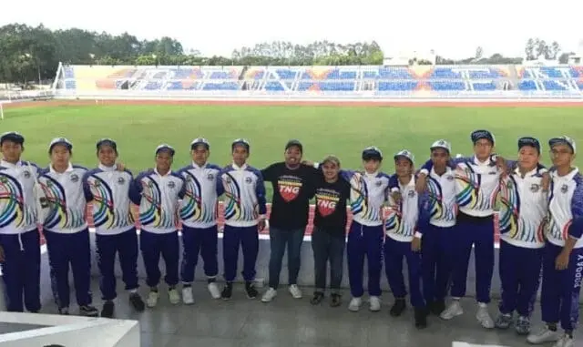 Raja Latuconsina dan Willy Suwondo Nahkoda Atlet Basket Kota Tangerang di Popda Raja Latuconsina dan Willy Suwondo Nahkoda Atlet Basket Kota Tangerang di Popda