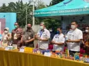 Kosmetik Dan Makanan Ilegal Senilai 3,7 Miliyar Berhasil Di Ungkap BPOM Provinsi Banten Kosmetik Dan Makanan Ilegal Senilai 3,7 Miliyar Berhasil Di Ungkap BPOM Provinsi Banten