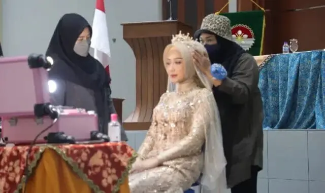 Bikin Ibu-Ibu PD Didepan Suami, DWP Kota Tangerang Gelar Pelatihan Tata Rias