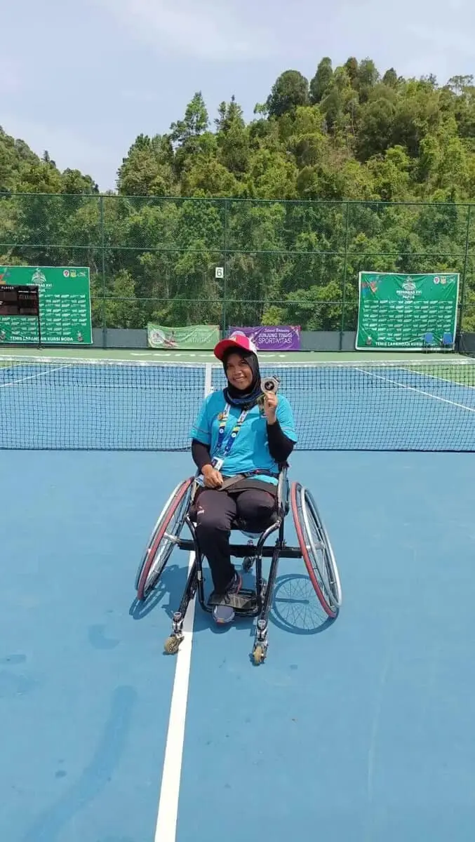 Nano Bayu Laksono Kades Sukasari Tunjung Teja Bangga Ada Sosok Siti Hana Komala Sari ikut Lomba Tenis di Asean Para Games Indonesia 2022 Nano Bayu Laksono Kades Sukasari Tunjung Teja Bangga Ada Sosok Siti Hana Komala Sari ikut Lomba Tenis di Asean Para Games Indonesia 2022