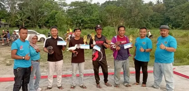 PWI Kabupaten Lebak Gelar Perlombaan Burung Merpati PWI Kabupaten Lebak Gelar Perlombaan Burung Merpati