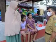 Pemkot Tangerang Beri Bantuan Korban Kebakaran Komplek Perumahan RS. Sitanala Pemkot Tangerang Beri Bantuan Korban Kebakaran Komplek Perumahan RS. Sitanala