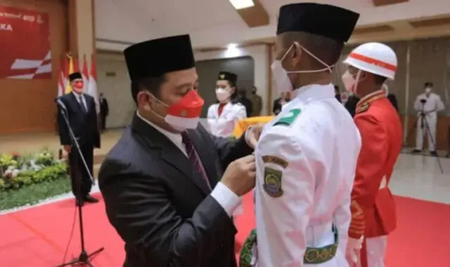 Upacara di Lapangan Ahmad Yani, 51 Anggota Paskibraka Kota Tangerang Dikukuhkan Upacara di Lapangan Ahmad Yani, 51 Anggota Paskibraka Kota Tangerang Dikukuhkan