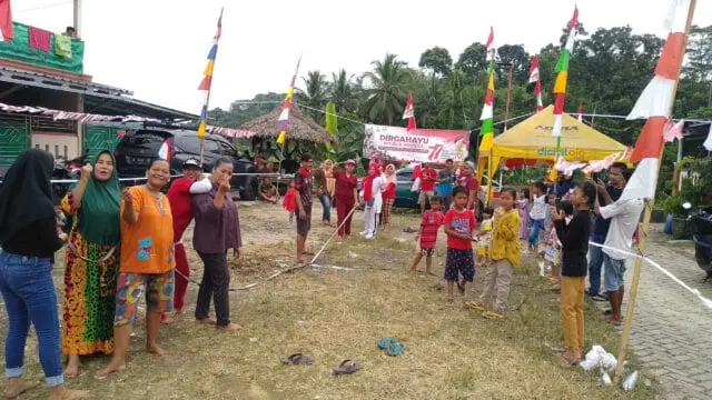 HUT RI Ke 77 Momentum Peringati Jasa Pahlawan, Warga Perum KH 2 RT 04 RW 08 Bojongleles Gelar Perlombaan HUT RI Ke 77 Momentum Peringati Jasa Pahlawan, Warga Perum KH 2 RT 04 RW 08 Bojongleles Gelar Perlombaan
