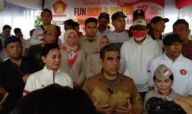 Fun Bike Gerindra di Kota Tangerang Selipkan Prabowo Subianto Presiden 2024 Fun Bike Gerindra di Kota Tangerang Selipkan Prabowo Subianto Presiden 2024