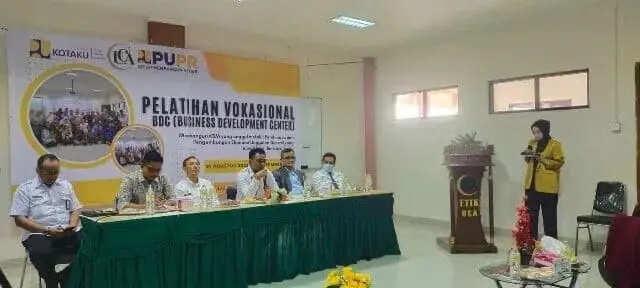Tingtkan Usaha KSM, Universitas Cendekia Abditama Gelar Pelatihan Vokasional BDC 