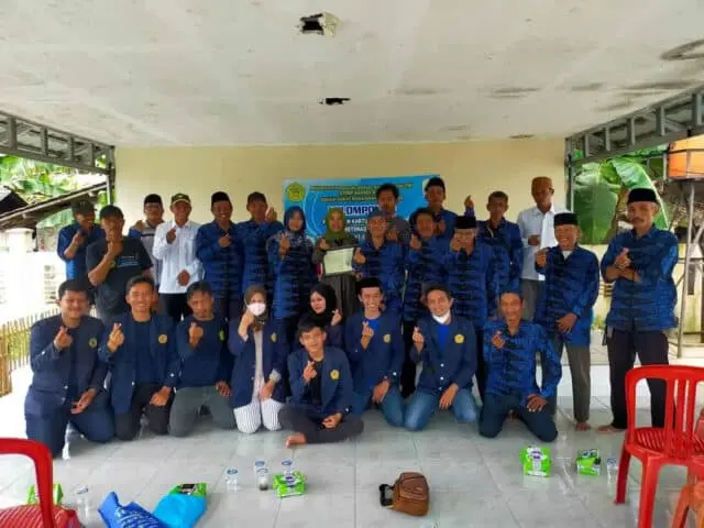 KKM STISIP Banten Raya Kelompok 10 Gandeng BPJS Ketenagakerjaan Cabang Rangkasbitung KKM STISIP Banten Raya Kelompok 10 Gandeng BPJS Ketenagakerjaan Cabang Rangkasbitung