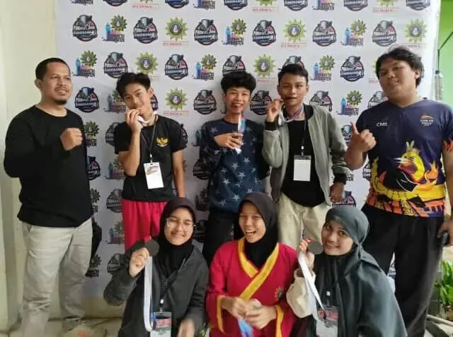 SMA Muhammadiyah 3 Kota Tangerang Raih Medali Emas, Perak dan Perunggu di Kejuaraan Pimda 142 Open Tournamen SMA Muhammadiyah 3 Kota Tangerang Raih Medali Emas, Perak dan Perunggu di Kejuaraan Pimda 142 Open Tournamen
