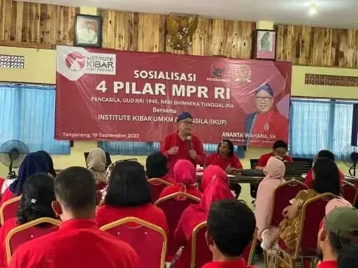 Sosialisasikan 4 Pilar MPR RI, Ananta Wahana Minta Generasi Muda Harus Mengetahui Sejarah Pancasila Sosialisasikan 4 Pilar MPR RI, Ananta Wahana Minta Generasi Muda Harus Mengetahui Sejarah Pancasila