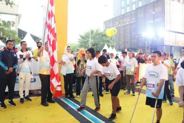 Tangsel Marathon Sukses Digelar, 2.500 Pelari Ambil Bagian Tangsel Marathon Sukses Digelar, 2.500 Pelari Ambil Bagian