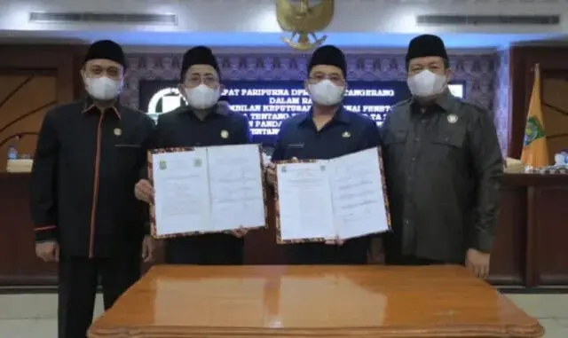 Raperda Tentang Perubahan APBD T.A 2022 Kota Tangerang Disetujui Dewan Raperda Tentang Perubahan APBD T.A 2022 Kota Tangerang Disetujui Dewan