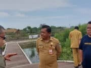 Kadis DLHK Kabupaten Tangerang Tinjau Kawasan Ketapang Aquaculture Persiapan PEMSEA 2022 Kawasan Ketapang Aquaculture, Kecamatan Mauk.