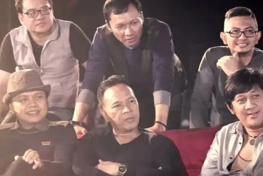 Lirik Lagu Mungkinkah Stinky Seperti 2 Mata Koin Yang Sulit Dipisahkan Lirik Lagu Mungkinkah Stinky Seperti 2 Mata Koin Yang Sulit Dipisahkan