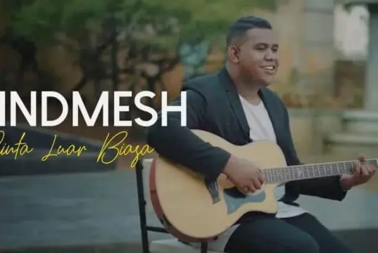 Chord Cinta Luar Biasa - Andmesh Kamaleng