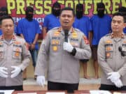 Dua Pelaku Bajing Loncat Berhasil Ditangkap Polisi Dua Pelaku Bajing Loncat Berhasil Ditangkap Polisi