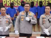 Dua Pelaku Bajing Loncat Berhasil Ditangkap Polisi Dua Pelaku Bajing Loncat Berhasil Ditangkap Polisi