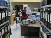 Kejati Banten Geledah dan Sita Dokumen di BPN Lebak, Rumah Tersangka AM Disegel Kejati Banten Geledah dan Sita Dokumen di BPN Lebak, Rumah Tersangka AM Disegel