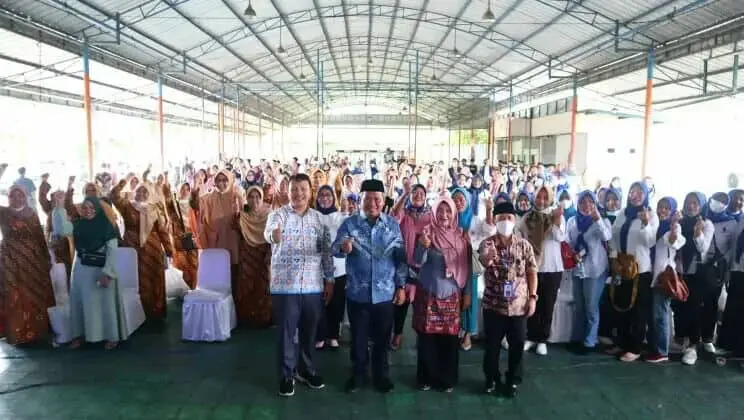 DPR RI Bersama BKKBN Sosialisasi KIE Program Bangga Kencana DPR RI Bersama BKKBN Sosialisasi KIE Program Bangga Kencana