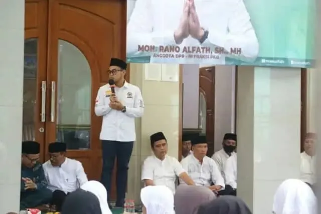 Anggota Komisi III DPR RI Gelar Sosialisasi Empat Pilar Kebangsaan di Pinang Anggota Komisi III DPR RI Gelar Sosialisasi Empat Pilar Kebangsaan di Pinang
